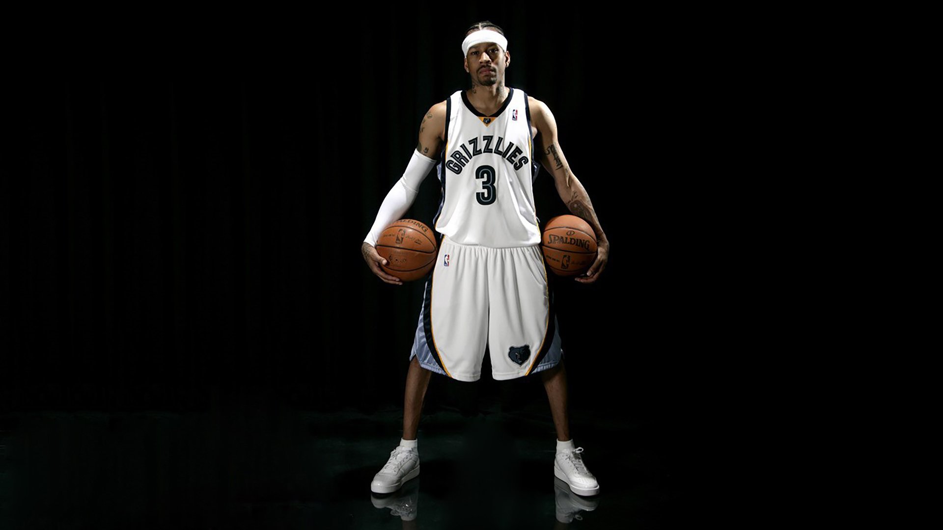 费德勒焦点对战，Doinb与80激战篮网分钟，败北胜负难料！观众掌声雷动